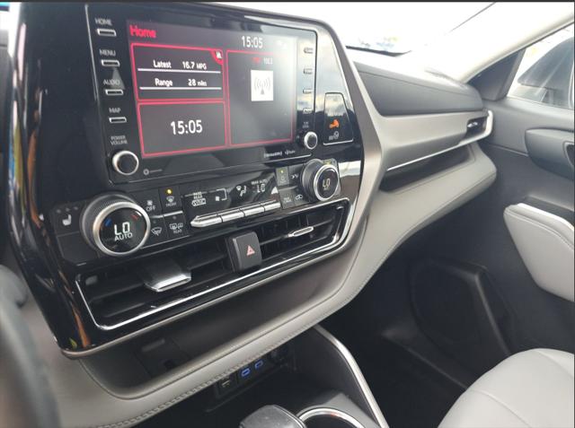 Used 2022 Toyota Highlander XLE For Sale in Olive Branch, MS