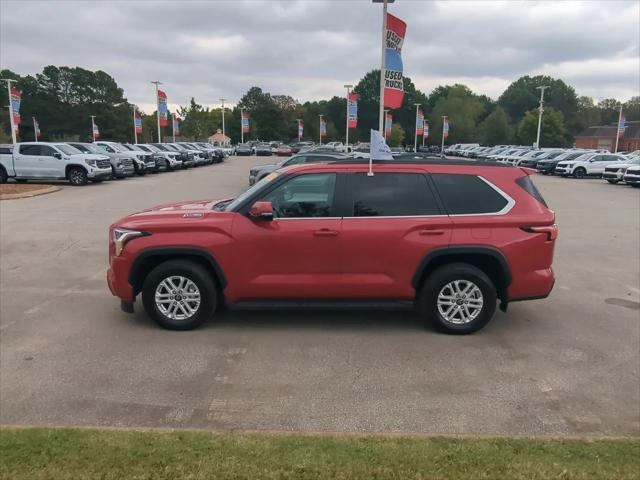 2025 Toyota Sequoia SR5