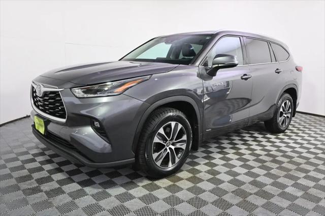 2021 Toyota Highlander Hybrid XLE