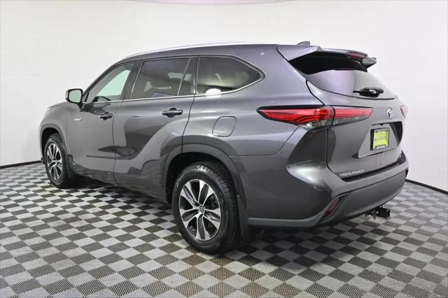 2021 Toyota Highlander Hybrid XLE