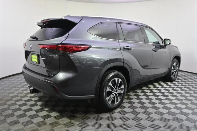 2021 Toyota Highlander Hybrid XLE