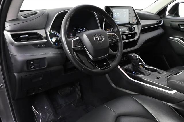 2021 Toyota Highlander Hybrid XLE