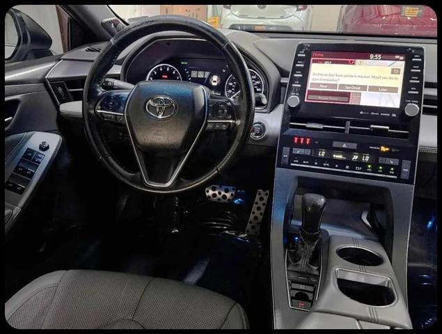 2020 Toyota Avalon XSE