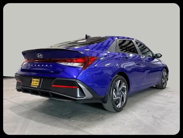 2025 Hyundai Elantra SEL Sport