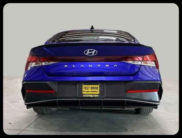 2025 Hyundai Elantra SEL Sport