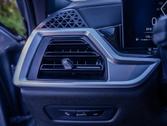 2024 BMW X6 xDrive40i