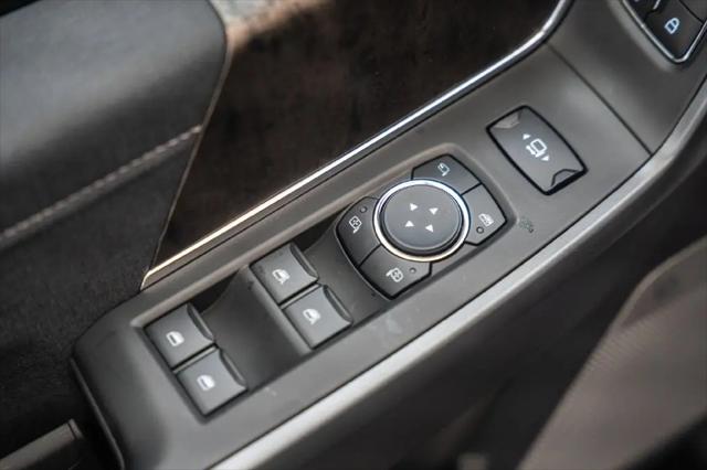 2027 Ford F-350 LARIAT