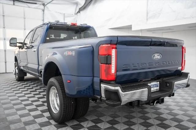 2027 Ford F-350 LARIAT