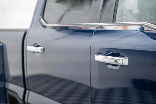 2027 Ford F-350 LARIAT