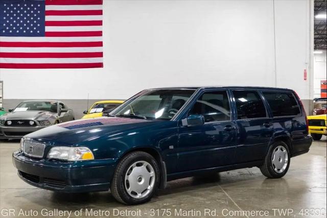 1998 Volvo V70 Base 4dr Wagon for sale in Grand Rapids, MI