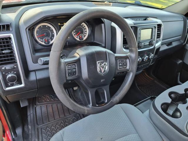 2019 Ram 1500 Classic SLT Crew Cab 4x4 64 Box