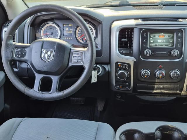2019 Ram 1500 Classic SLT Crew Cab 4x4 64 Box