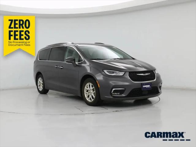 2021 Chrysler Pacifica Touring L for sale in Independence, MO