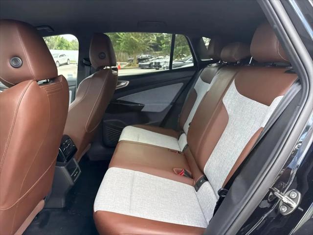 2023 Volkswagen ID.4 Pro