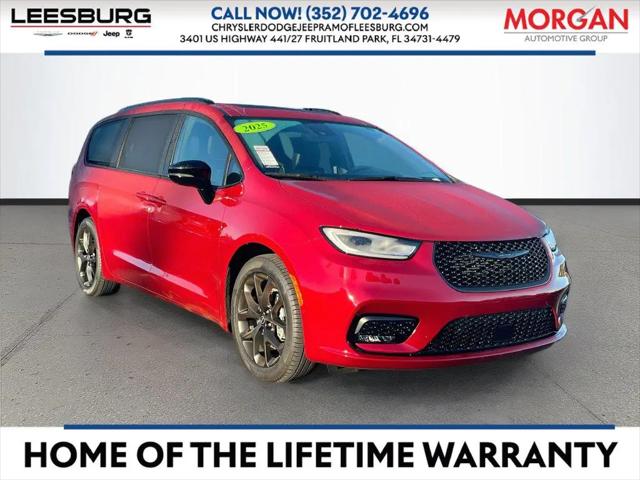 2025 Chrysler Pacifica Limited for sale in Fruitland Park, FL