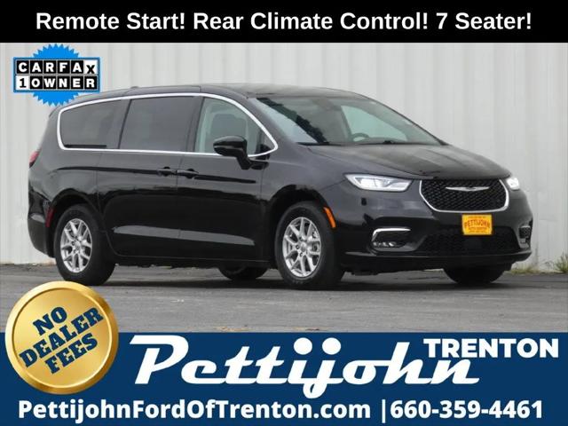 2024 Chrysler Pacifica Touring L for sale in Trenton, MO