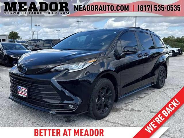 2025 Toyota Sienna Woodland Edition for sale in Fort Worth, TX