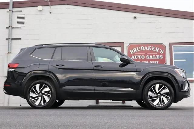 2025 Volkswagen Atlas 2.0T SE w/Technology for sale in Myerstown, PA