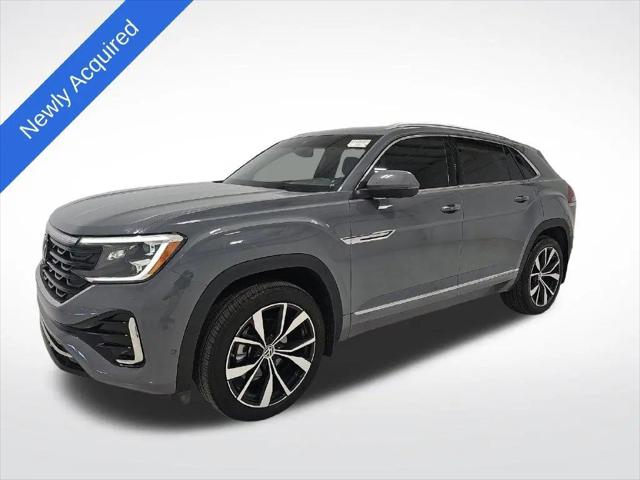 2024 Volkswagen Atlas Cross Sport 2.0T SEL Premium R-Line for sale in Chantilly, VA