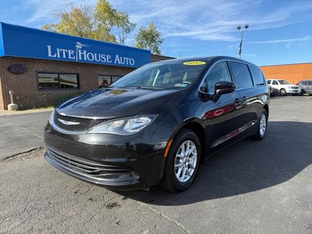 2017 Chrysler Pacifica Touring for sale in Lakewood, NY