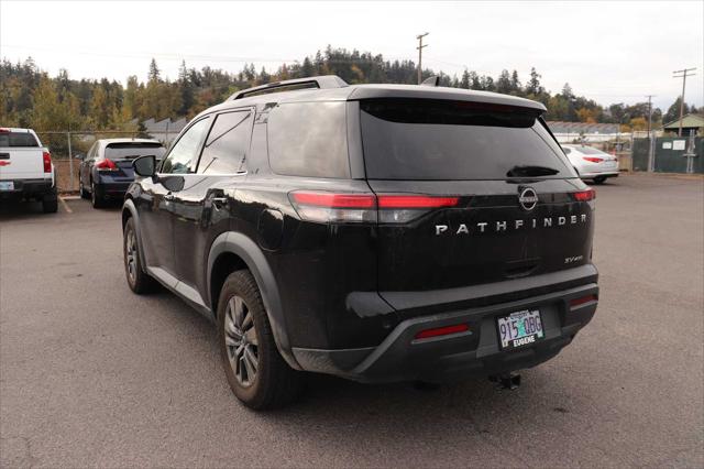 2022 Nissan Pathfinder SV 4WD