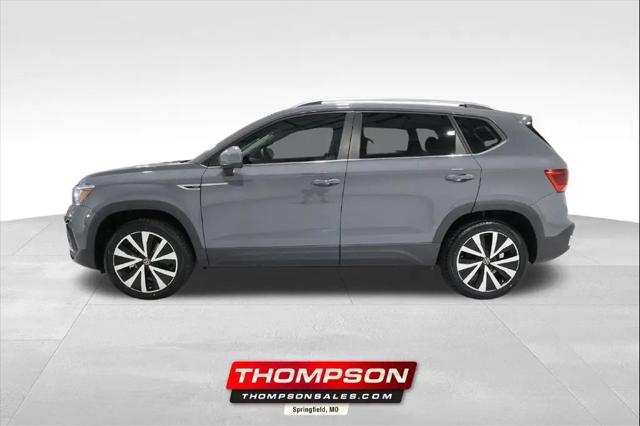 2023 Volkswagen Taos 1.5T SE for sale in Springfield, MO