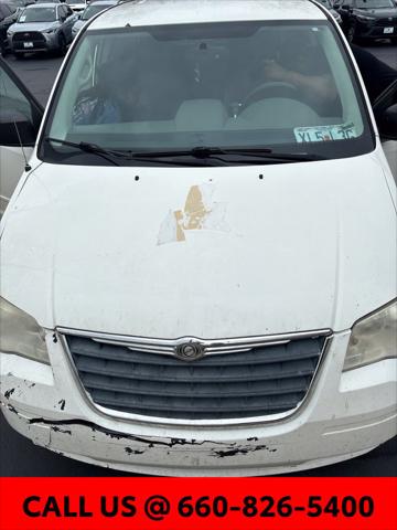 2010 Chrysler Town & Country LX for sale in Sedalia, MO