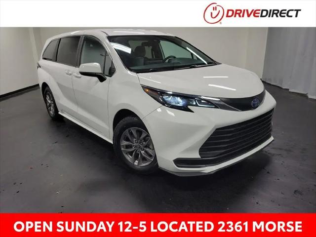 2025 Toyota Sienna LE for sale near Columbus, OH