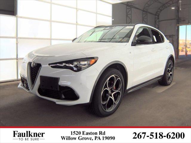 2024 Alfa Romeo Stelvio Ti AWD 2024 Alfa Romeo Stelvio Ti AWD