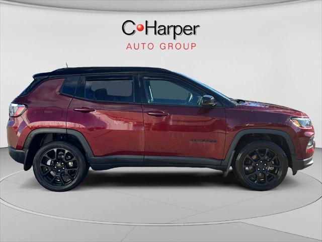 2022 Jeep Compass Altitude 4x4 2022 Jeep Compass Altitude 4x4