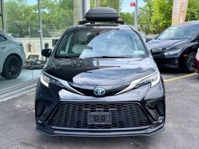 2023 Toyota Sienna XSE for sale in Douglaston, NY