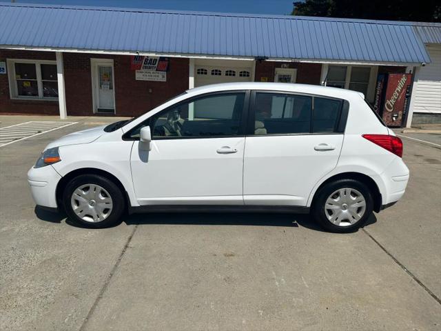2012 Nissan Versa 1.8 S