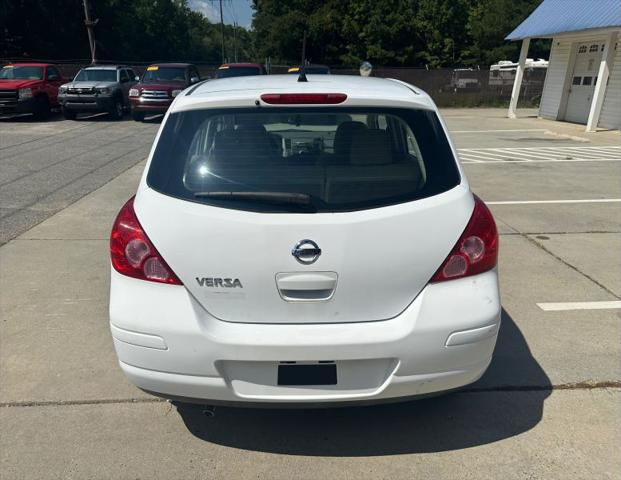 2012 Nissan Versa 1.8 S