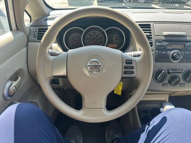 2012 Nissan Versa 1.8 S