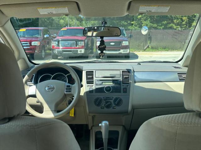 2012 Nissan Versa 1.8 S