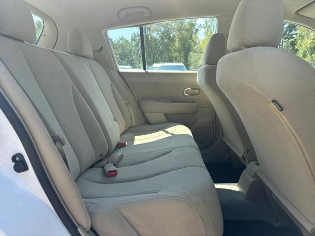 2012 Nissan Versa 1.8 S