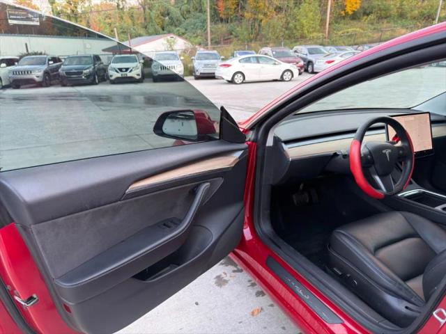 2021 Tesla Model 3 Standard Range Plus Rear-Wheel Drive