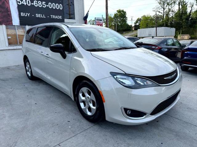 2017 Chrysler Pacifica LX