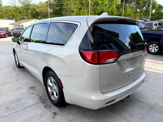 2017 Chrysler Pacifica LX