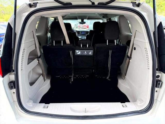 2017 Chrysler Pacifica LX