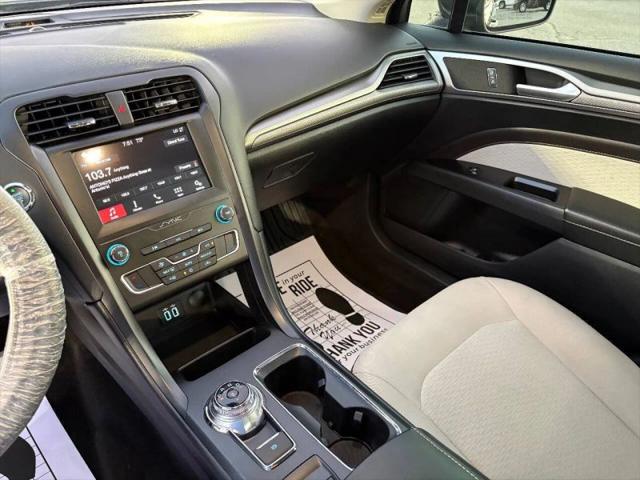 2019 Ford Fusion SE