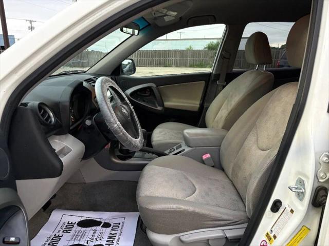 2009 Toyota RAV4 Base