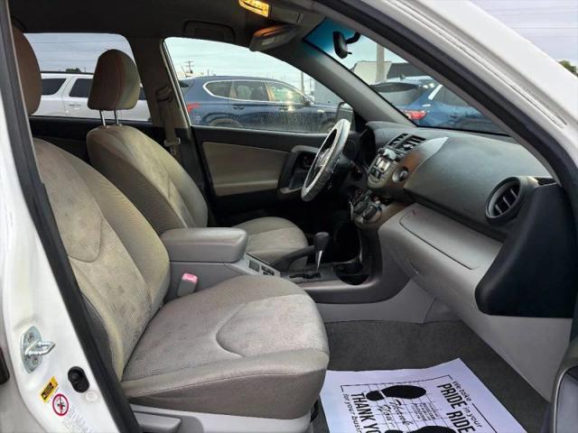 2009 Toyota RAV4 Base