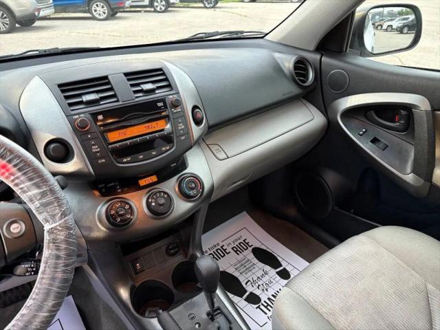 2009 Toyota RAV4 Base