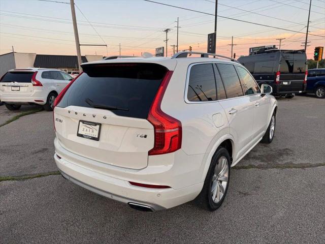 2016 Volvo XC90 T6 Momentum