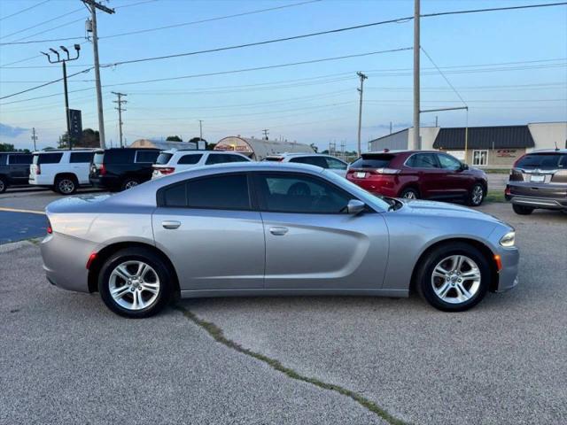 2016 Dodge Charger SE