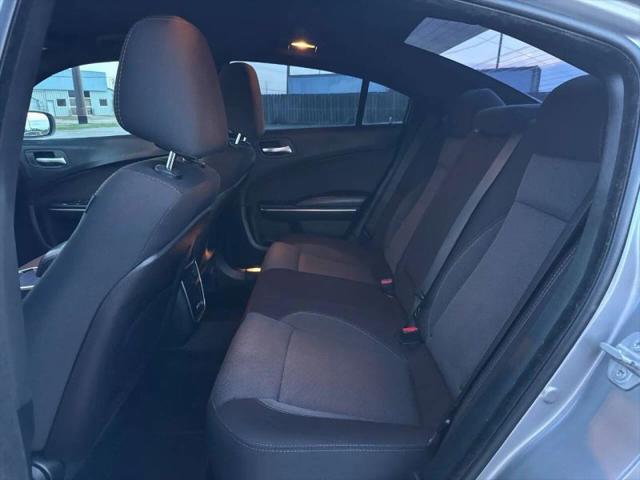 2016 Dodge Charger SE