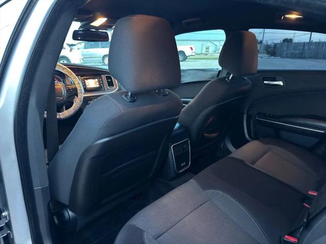 2016 Dodge Charger SE