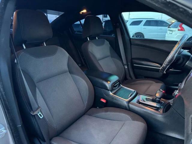 2016 Dodge Charger SE