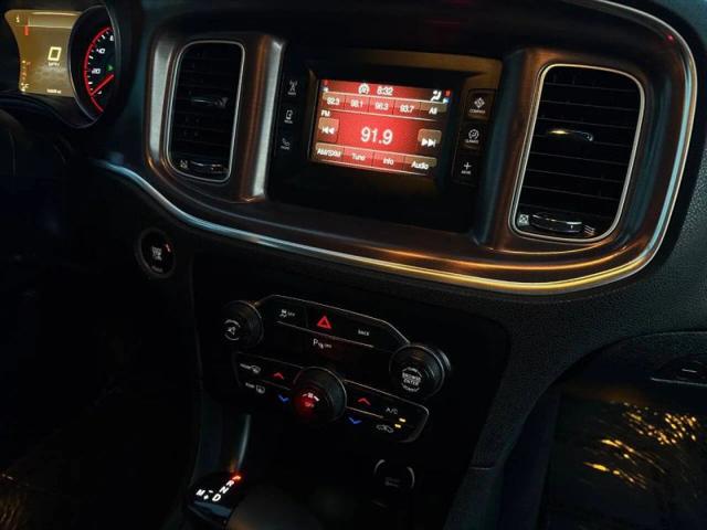 2016 Dodge Charger SE